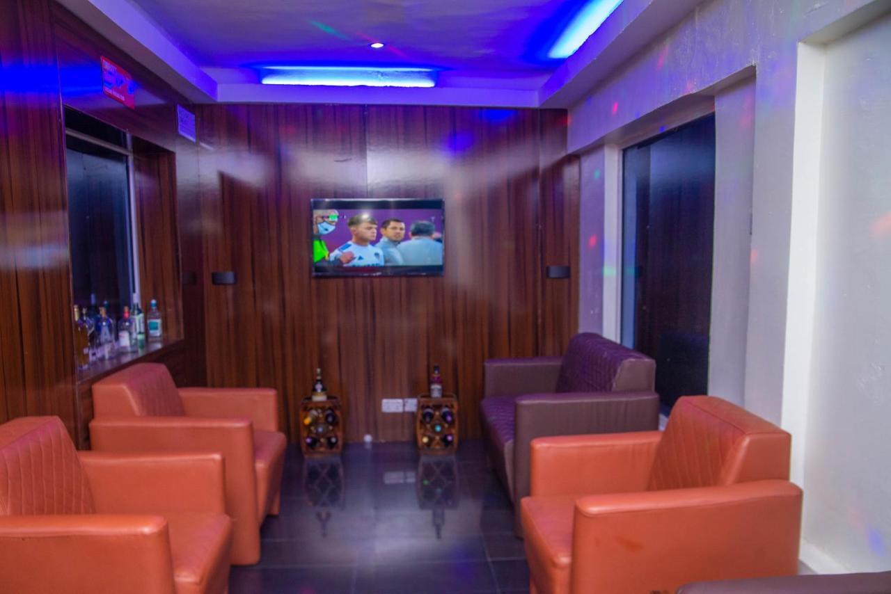 Posh Hotel And Suites Victoria Island Λάγος Εξωτερικό φωτογραφία