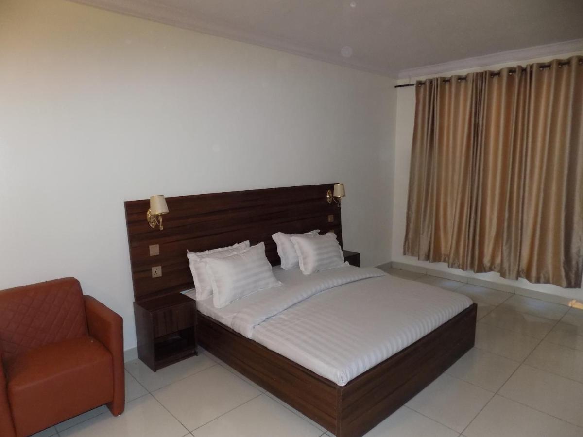 Posh Hotel And Suites Victoria Island Λάγος Εξωτερικό φωτογραφία